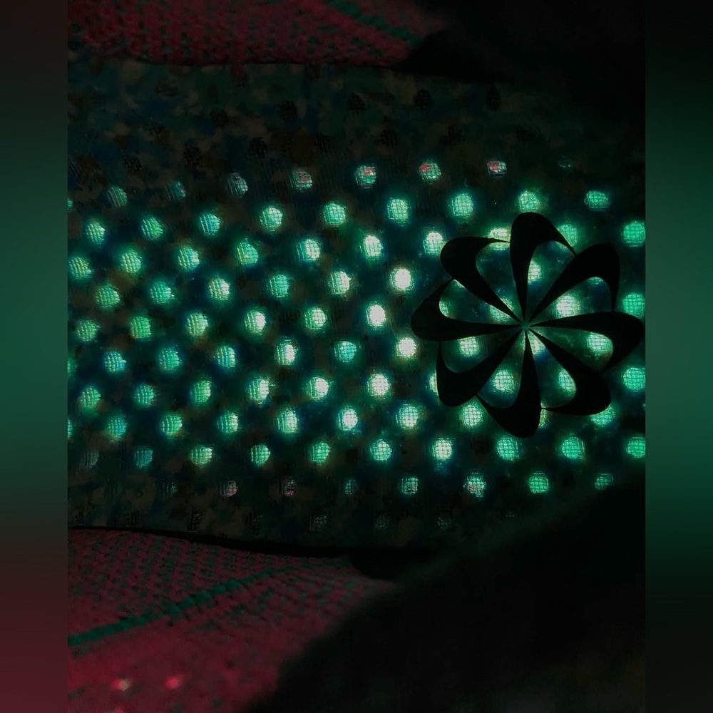 Nike Air VaporMax 🌴💅 2023 Flyknit Miami Nights Shoes Size 6.5 FN7182-335 $210 - Picture 6 of 11